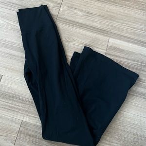 Aerie Offline Hirise Bootcut Legging